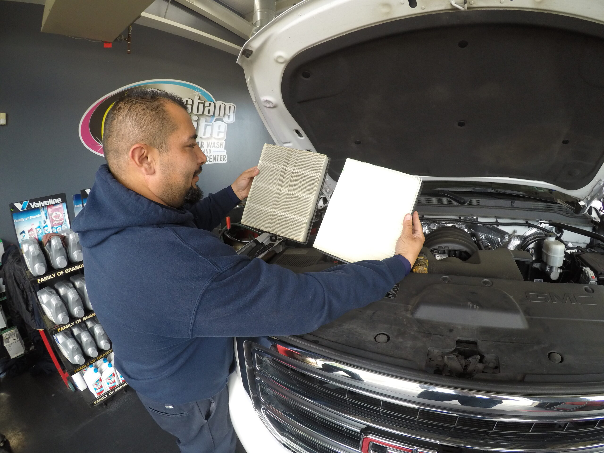Signs Your Air Filter Needs Changing Mustang Elite Car Wash & Lube Center