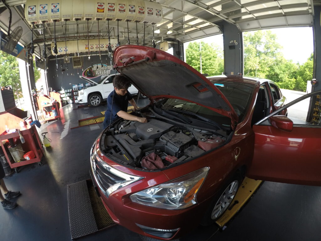 Grapevine Full Service Oil Change Valvoline Oil Change